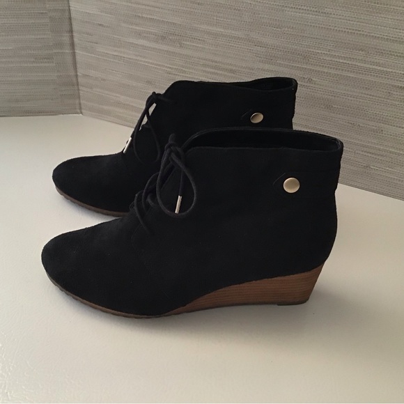 Black suede block heel boot - Picture 3 of 3